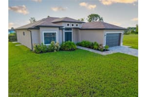 3307 Ne 13th Ave, Cape Coral