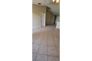 3723 Se 9th Pl, Cape Coral