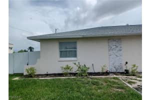 1102 Sw 15th Ter, Cape Coral