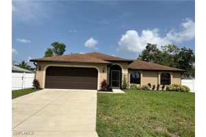 427 Ne 17th Ave, Cape Coral