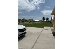 279 Sw 3rd Ter, Cape Coral