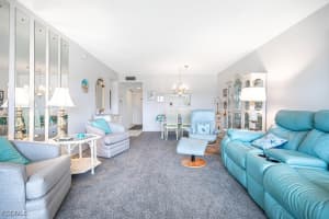 1660 Pine Valley Dr 201, Fort Myers