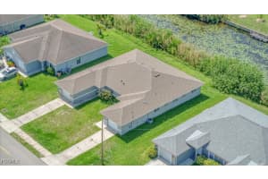 2004 Ne 6th St, Cape Coral