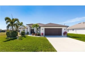 316 Se 16th St, Cape Coral