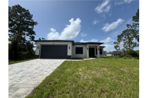 5227 4th St W, Lehigh Acres