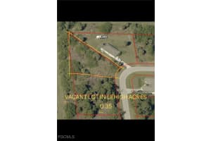 853 Gulf Ln, Lehigh Acres