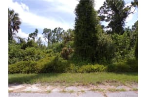 Ironside St, North Port