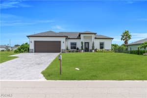 2520 Diplomat Pkwy W, Cape Coral