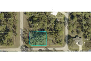 211 Columbus Blvd, Lehigh Acres