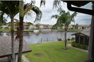 4528 Se 5th Pl 8, Cape Coral
