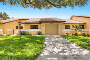 5282 Concord Way, Fort Myers