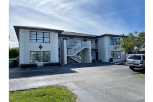 608 Se 46th Ln 5, Cape Coral