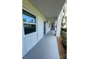 1828 Pine Valley Dr 115, Fort Myers