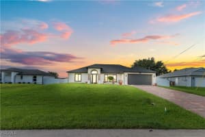 2120 Sw 15th St, Cape Coral