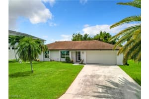 6049 Perthshire Ln, Fort Myers