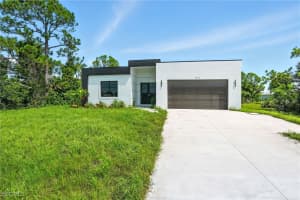 2725 Embers Pkwy W, Cape Coral