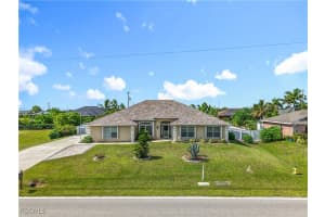 607 Tropicana Pkwy W, Cape Coral