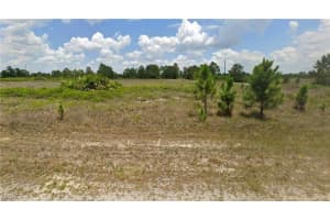 823 Ashley Rd, Lehigh Acres