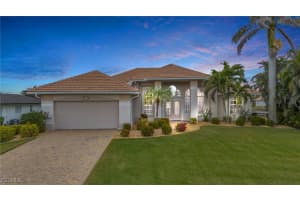 127 Sw 53rd Ter, Cape Coral