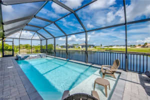 1042 Nw 32nd Pl, Cape Coral