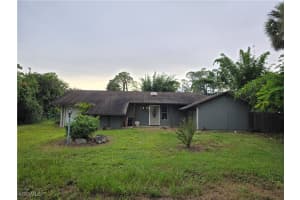 213 Lincoln Ave, Lehigh Acres