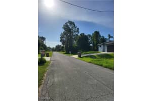 871 Spaulding St E, Lehigh Acres