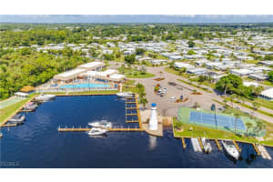 5602 Captain John Smith Loop, North Fort Myers