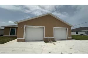 1109 Gleason Pkwy, Cape Coral