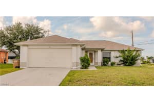 710 Sw 21st Ter, Cape Coral