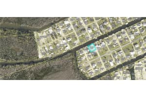 5150 Sandpiper Dr, St James City