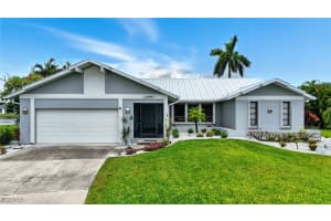 2300 Sw 39th Ter, Cape Coral