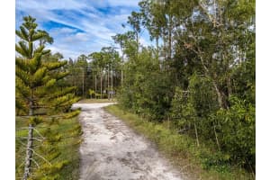 20374 Idlewood Rd, North Fort Myers