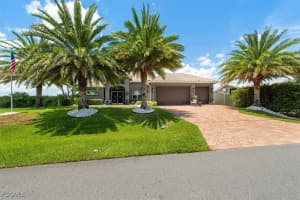 2157 Club House Rd, North Fort Myers