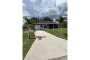 829 Wolverine St E, Lehigh Acres