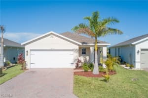 18517 Cronin Sand Ln, North Fort Myers