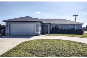 1420 Gleason Pkwy, Cape Coral