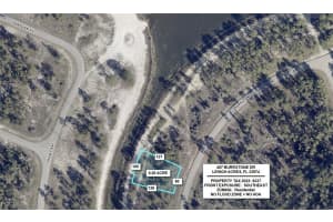 457 Burrstone Dr, Lehigh Acres