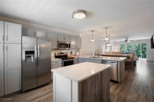 3021 Sandpiper Bay Cir E106, Naples