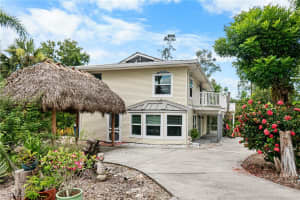15560 S Pebble Ln, Fort Myers