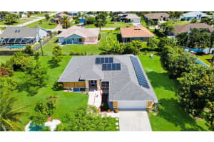1151 Sw 45th Ter, Cape Coral