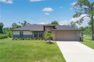 703 Wellington Ave, Lehigh Acres