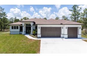 121 Moore Ave, Lehigh Acres