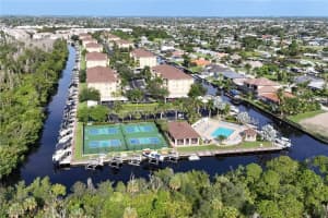 1783 Four Mile Cove Pkwy 221, Cape Coral