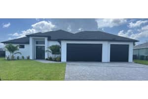 420 Nw 1st Pl, Cape Coral