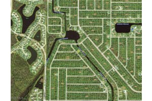 2352 Vankeuren Dr, Port Charlotte