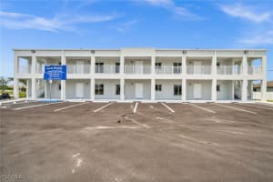 721 Sw 30th Ter 1, Cape Coral