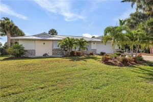 16340 Buccaneer St, Bokeelia