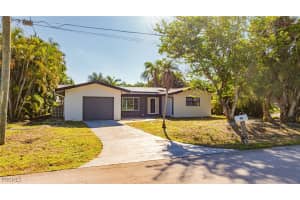 5279 Stratford Ct, Cape Coral