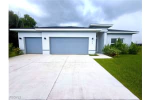 619 Nw 2nd Ln, Cape Coral