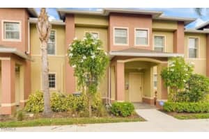 9076 Gervais Cir 407, Naples